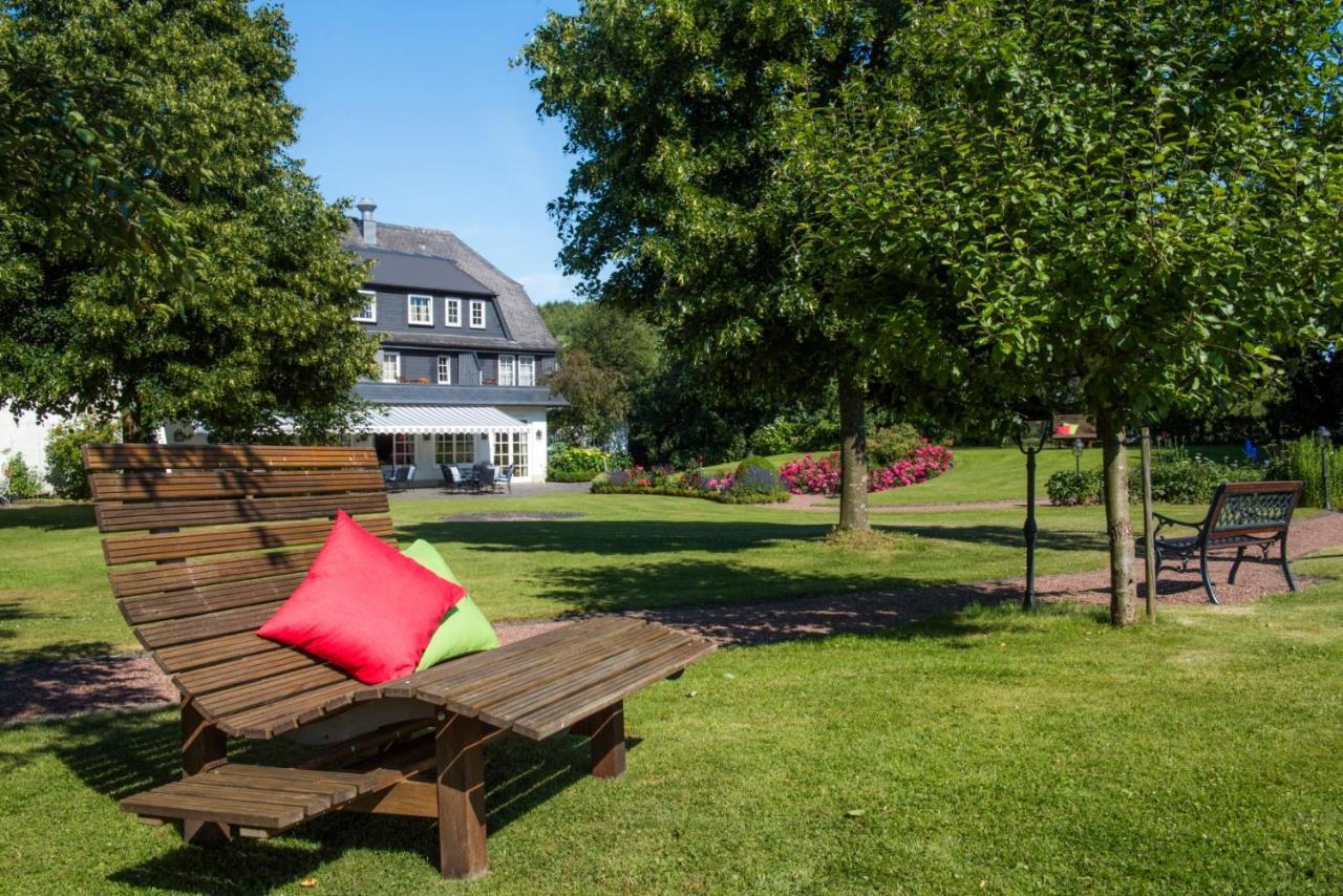 Hotel Waldhaus Foeckinghausen Bestwig Εξωτερικό φωτογραφία